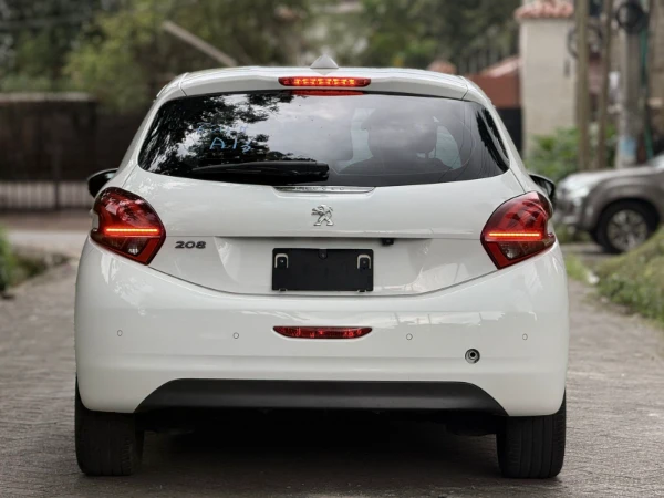 2019 Peugeot 208 Fresh Import