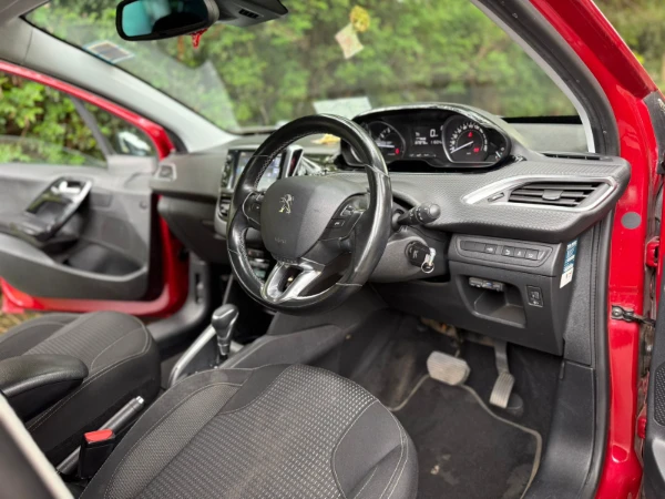 2017 Peugeot 208