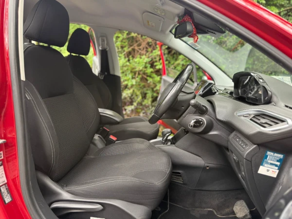 2017 Peugeot 208
