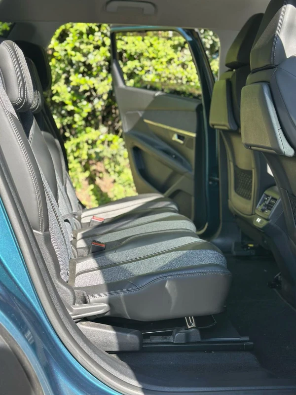 2019 Peugeot 5008 7-Seater
