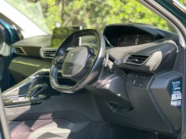 2019 Peugeot 5008 7-Seater