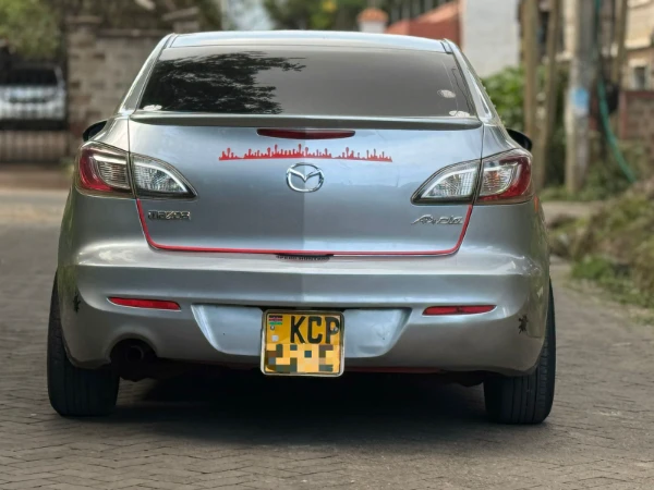 2010 Mazda Axela