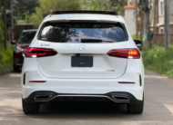 2020 Mercedes Benz B180 Sunroof