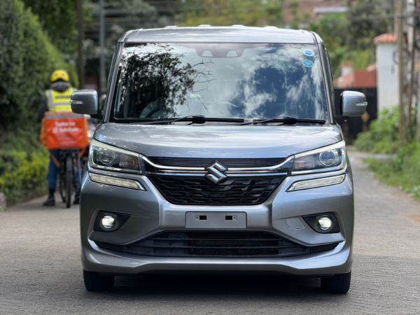 2019 Suzuki Bandit Solio