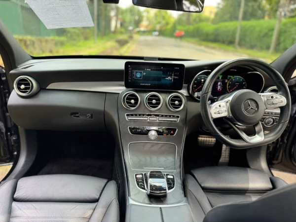 2019 Mercedes Benz C200 Sunroof