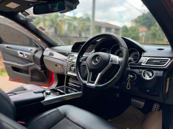 2015 Mercedes Benz E250