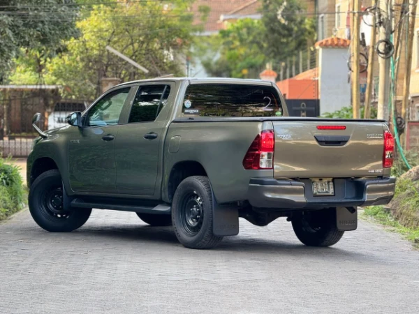 2021 Toyota Hilux Low Mileage