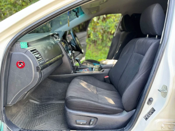 2012 Toyota Mark X