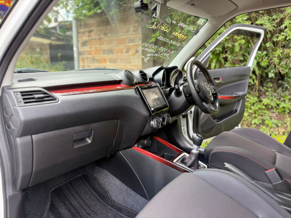 2019 Suzuki Swift Sport Manual