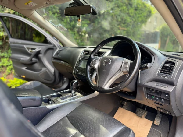 2015 Nissan Teana XV