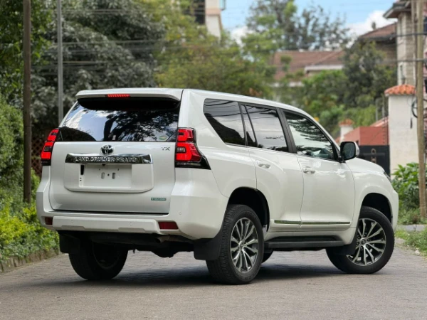 2018 Toyota LandCruiser Prado TX Sunroof