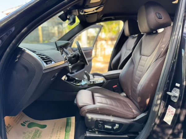 2018 BMW xDrive 20D M-Sport