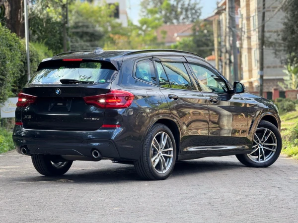 2018 BMW xDrive 20D M-Sport