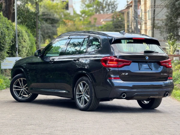 2018 BMW xDrive 20D M-Sport