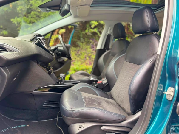 2019 Peugeot 2008 Moonroof