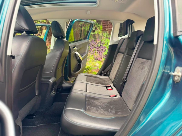2019 Peugeot 2008 Moonroof