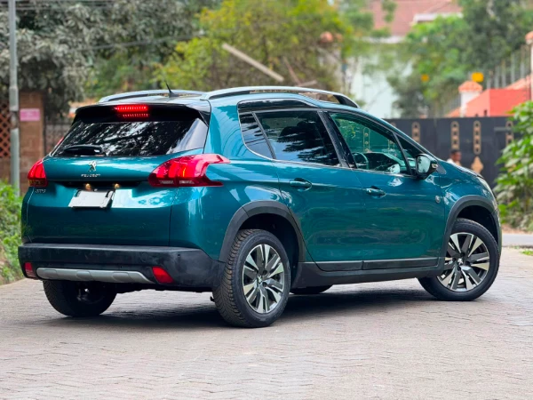 2019 Peugeot 2008 Moonroof