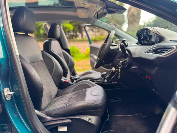 2019 Peugeot 2008 Moonroof
