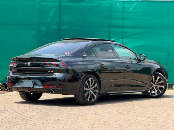2019 Peugeot 508 Sunroof