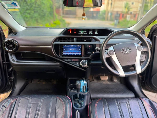 2016 Toyota Aqua Hybrid