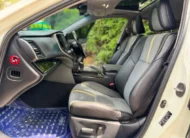 2017 Toyota Crown Athlete