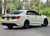 2017 Toyota Crown Athlete