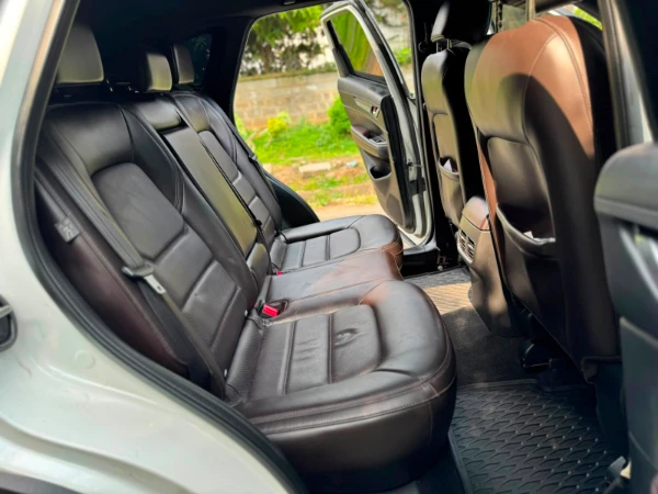 2019 Mazda CX-5 Leather