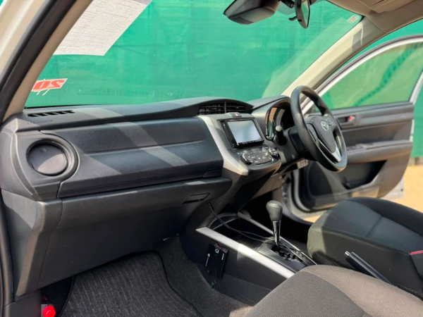 2019 Toyota Fielder Hybrid
