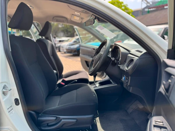 2019 Toyota Fielder Hybrid