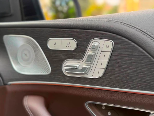 2020 Mercedes Benz GLE 300D 4Matic Sunroof