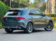 2020 Mercedes Benz GLE300d Fully Loaded Sunroof