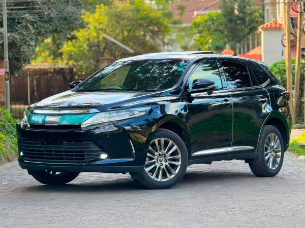 2019 Toyota Harrier Sunroof