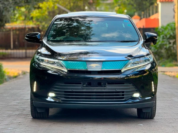 2019 Toyota Harrier Sunroof