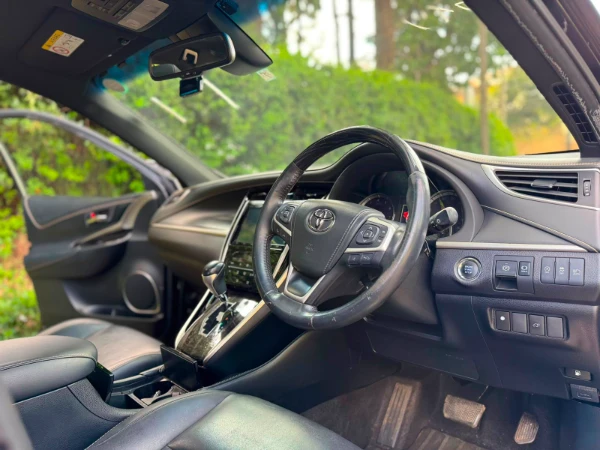 2019 Toyota Harrier Sunroof