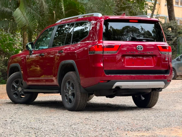 2023 Toyota LandCruiser 300 GR Sport Fully Loaded