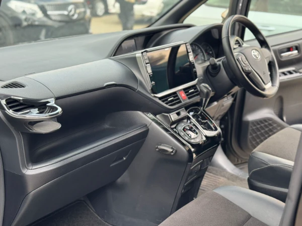 2019 Toyota Noah WXB