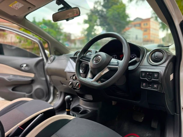 2013 Nissan Note