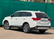 2020 Mitsubishi Outlander Low Mileage