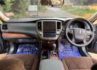 2013 Toyota Crown Royal Saloon