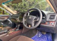 2013 Toyota Crown Royal Saloon