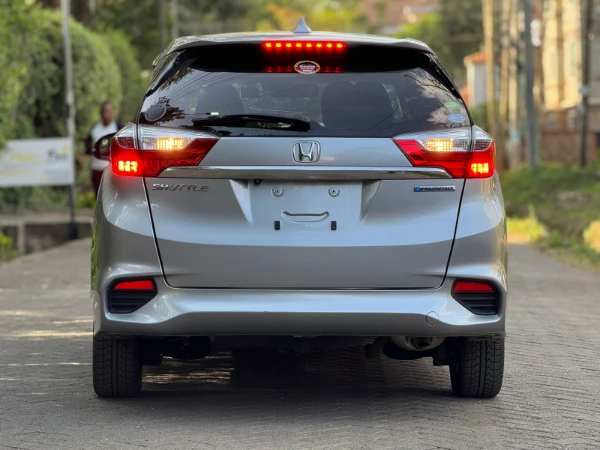 2019 Honda Fit Shuttle Hybrid