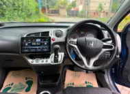 2013 Honda Stream 7 Seater