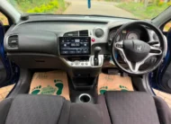 2013 Honda Stream 7 Seater