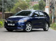 2013 Honda Stream 7 Seater