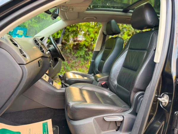 2013 Volkswagen Tiguan TSI Sunroof