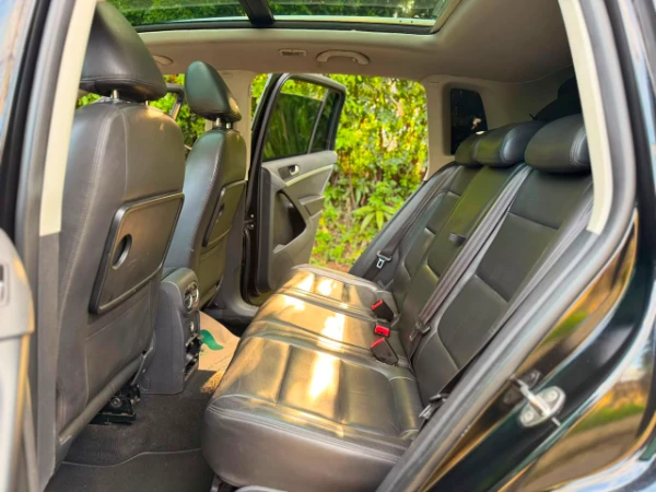 2013 Volkswagen Tiguan TSI Sunroof