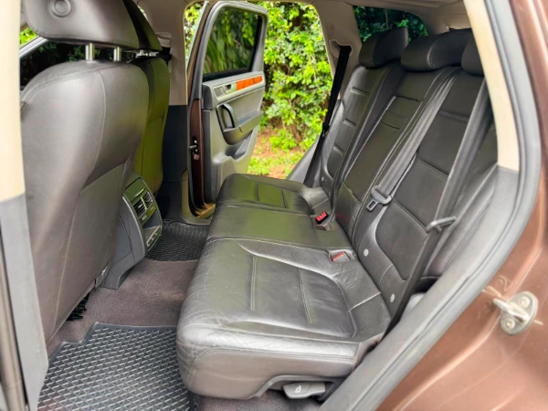 2012 Volkswagen Touareg