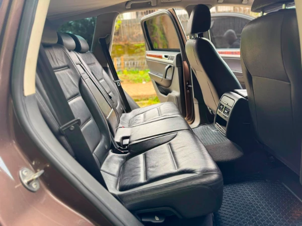 2012 Volkswagen Touareg