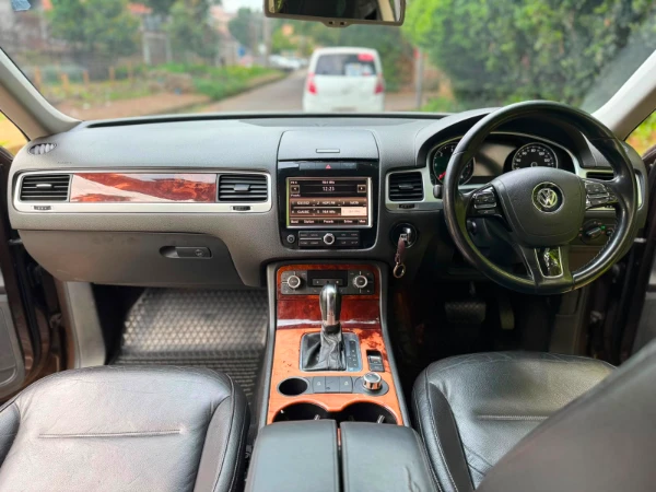 2012 Volkswagen Touareg