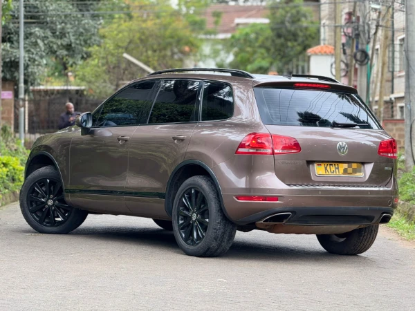 2012 Volkswagen Touareg